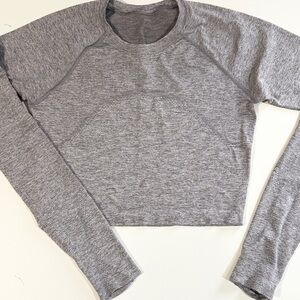 Lululemon long sleeve size 8